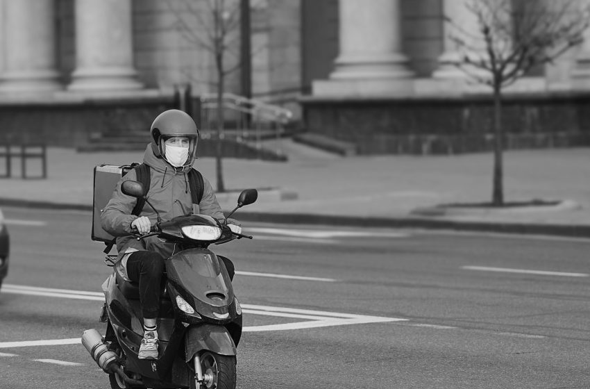  Motociclistas à frente na pandemia