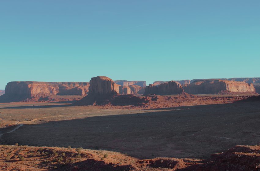  A imensidão vermelha: de moto através do deserto