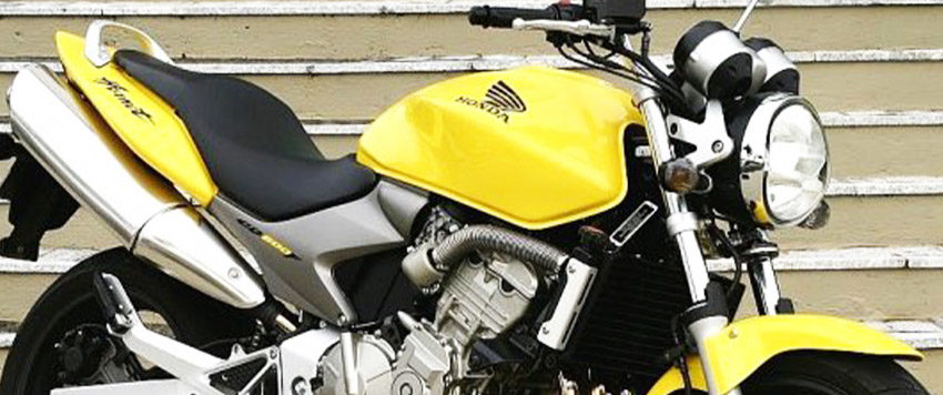  Honda Hornet: Há três gerações no trono