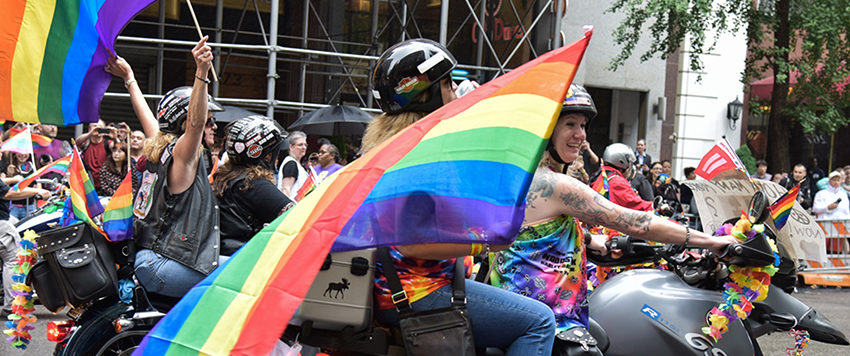  Conheça o Homoto – moto clube para homossexuais na Rússia