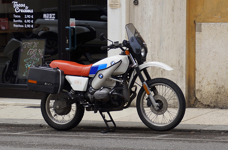  Relembre a trajetória da clássica BMW R 80 G/S