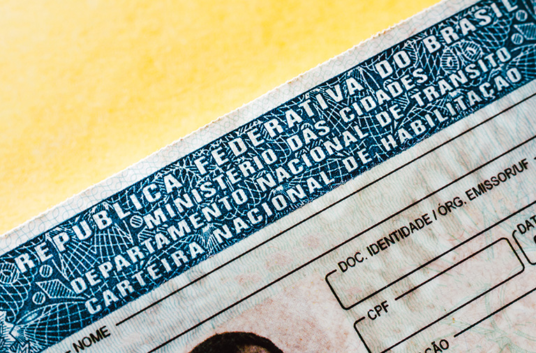  Precisa de CNH? 5 motos elétricas que podem ser pilotadas sem habilitação