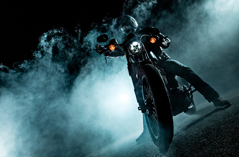  Motos que brilharam nas telonas: uma jornada veloz pelo cinema mundial