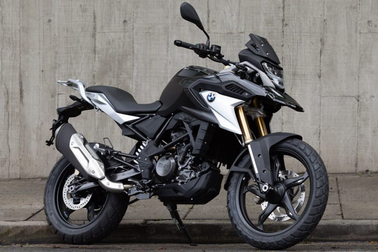  Webmotors: BMW lidera procura por motos usadas no Brasil